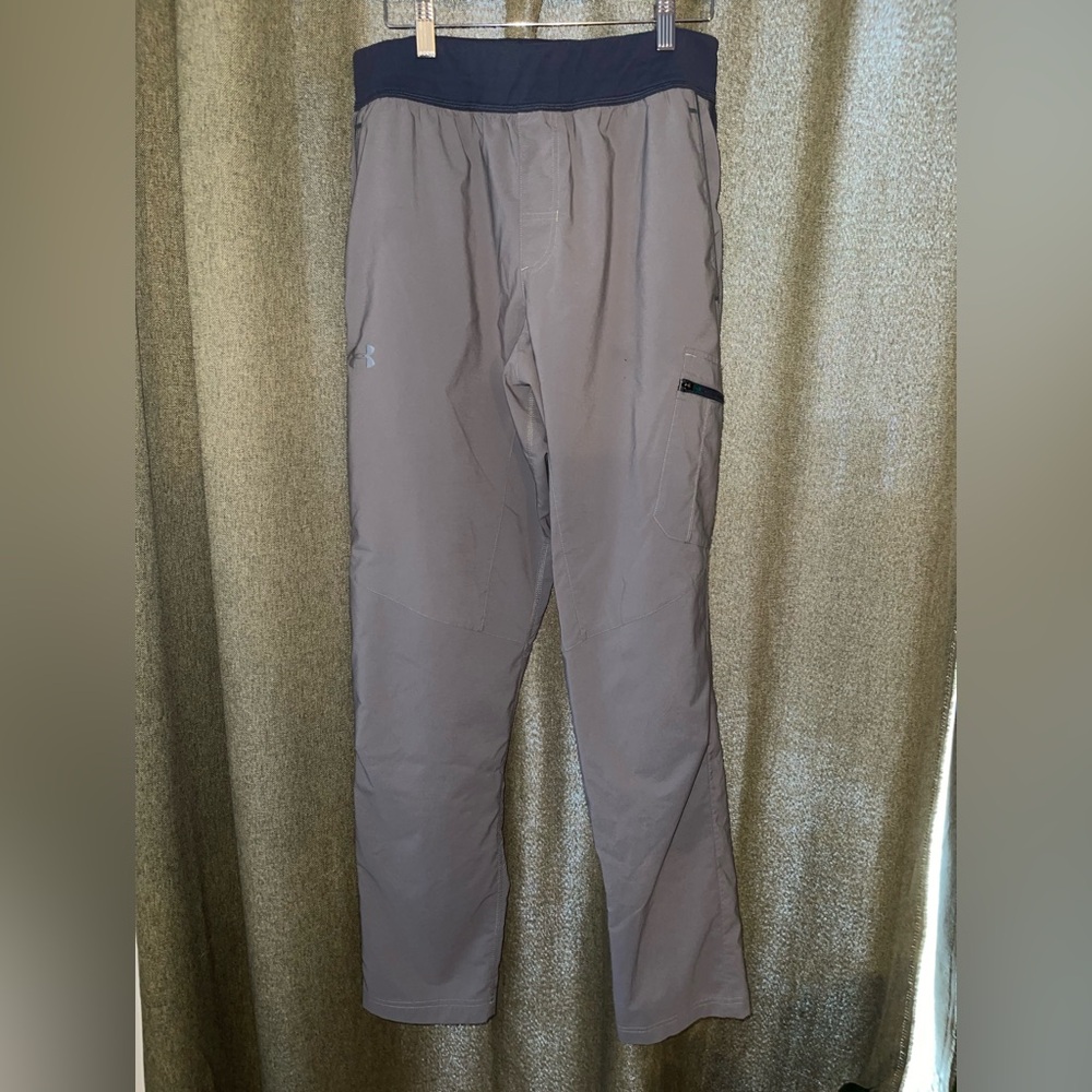 Under Armour Men's Gray Pants